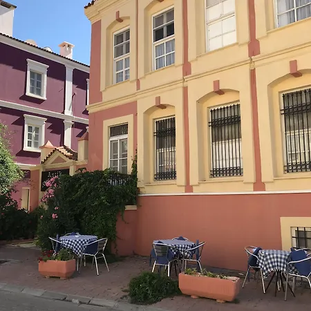 Antik Ridvan Gæstehus