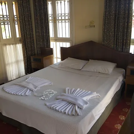 Antik Ridvan Guest house 3*